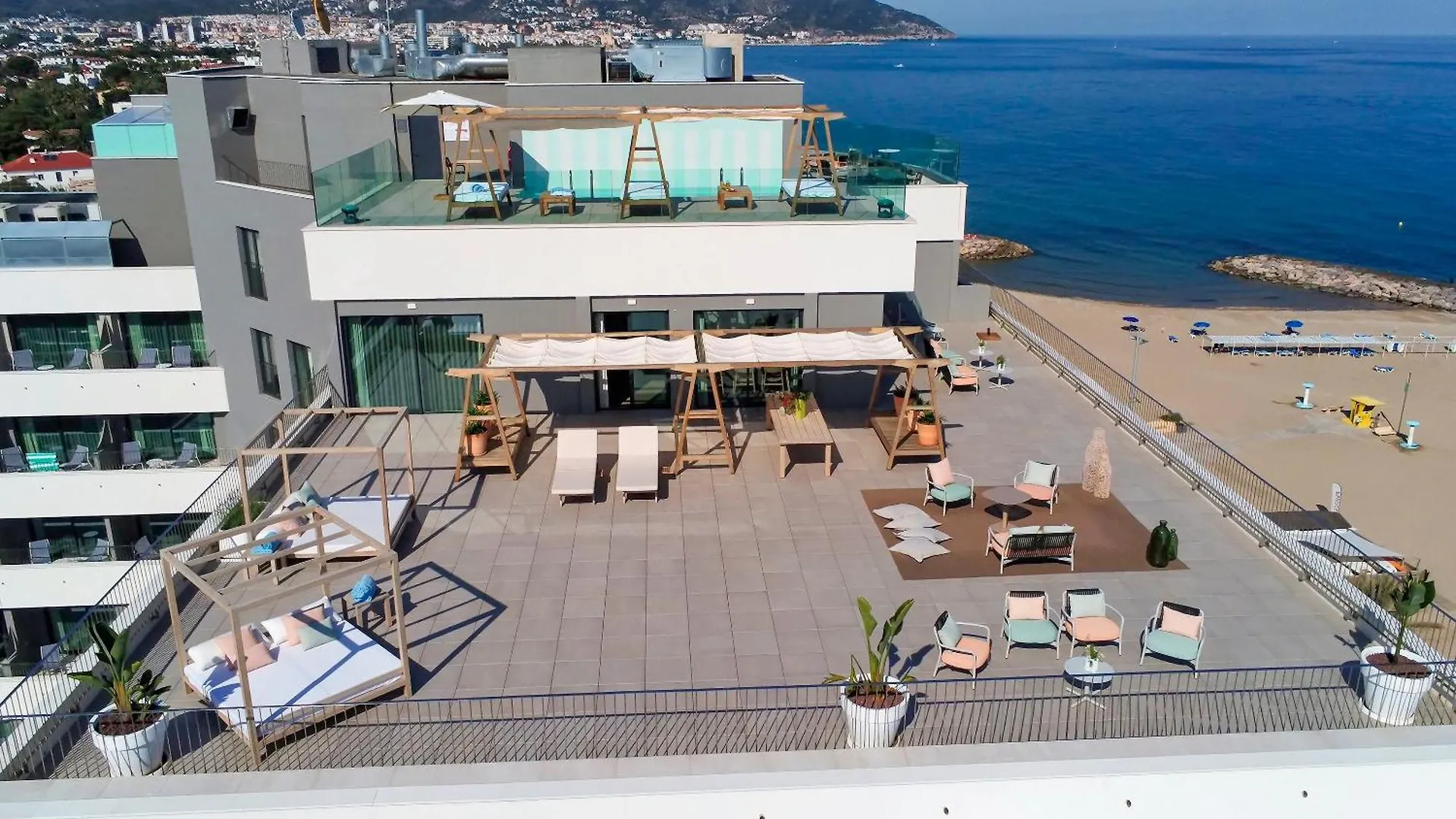Me Sitges Terramar Hotel 5*,