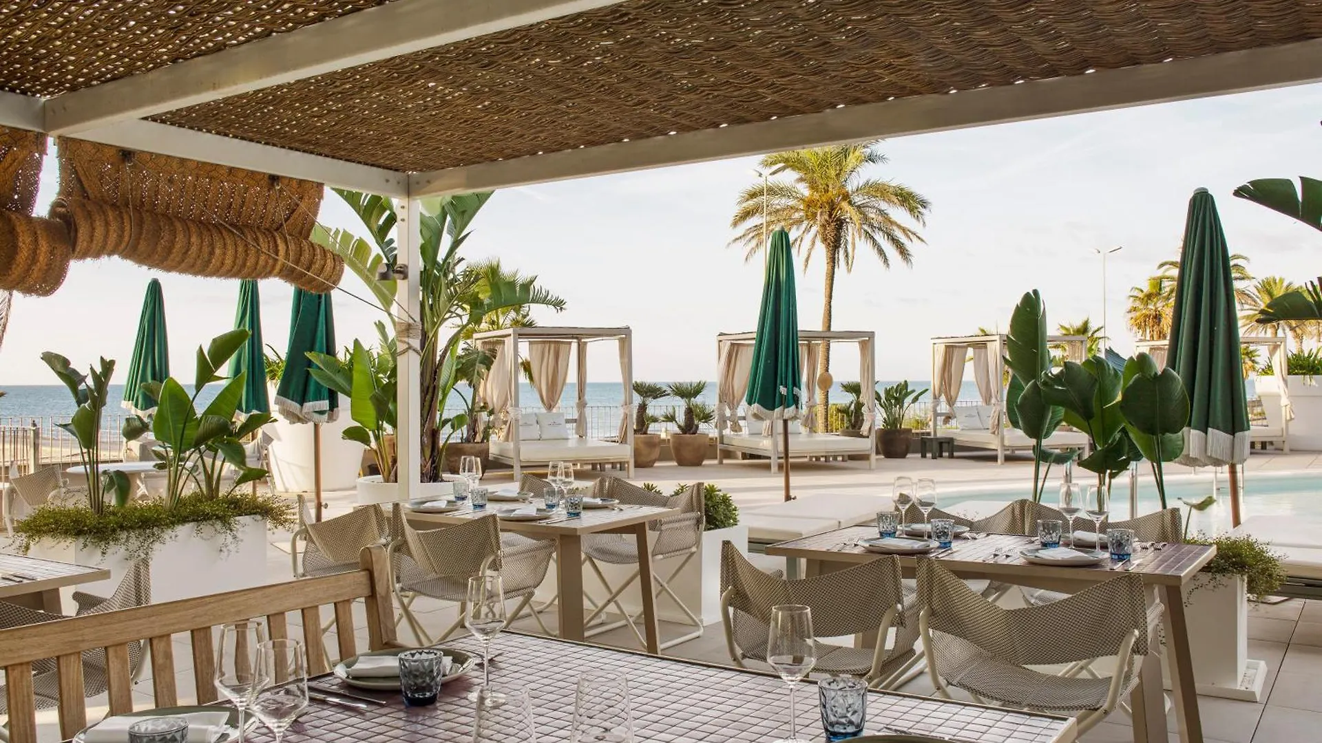 فندق Me Sitges Terramar